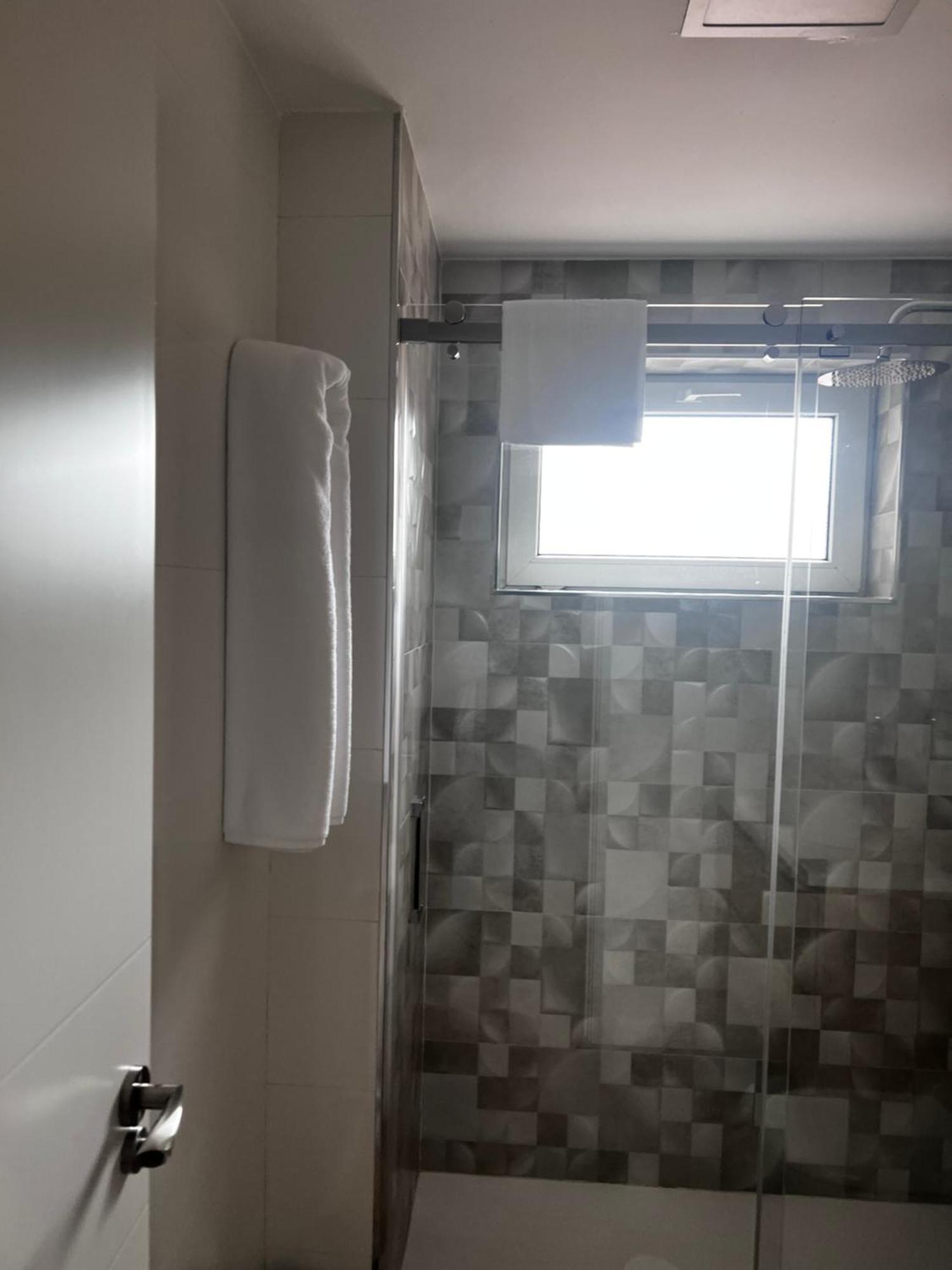Duplex Bertamirans Apartman Angeles Kültér fotó